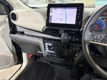 eKワゴン G　純正ナビTV　4WD