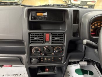 キャリイトラック ＫＣエアコン・パワステ　ＬＥＤヘッドランプ装着車 4WD