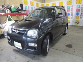 テリオスキッド カスタムX   ターボ 4WD