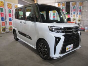 タントカスタム RS ターボ 未使用車 4WD