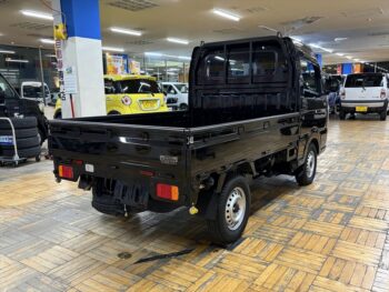 キャリイトラック ＫＣエアコン・パワステ　ＬＥＤヘッドランプ装着車 4WD