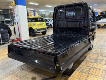 キャリイトラック ＫＣエアコン・パワステ　ＬＥＤヘッドランプ装着車 4WD