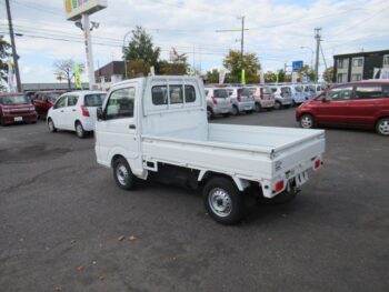 NT100クリッパートラック DX エアコン パワステ 4WD