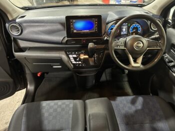 デイズ ハイウェイスター　G　ターボ　4WD