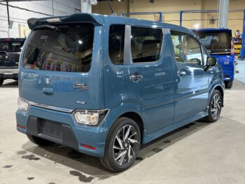ワゴンR カスタムZ ハイブリッドZT　ターボ　4WD