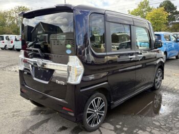 タントカスタム RSターボ SA 純正ナビ・TV・バックカメラ 4WD