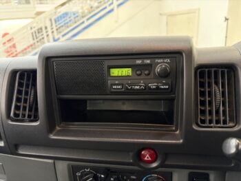 クリッパートラック DX　4WD