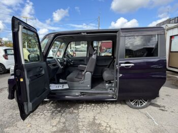 タントカスタム RSターボ SA 純正ナビ・TV・バックカメラ 4WD