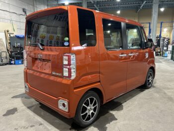 ウェイク L　SAⅢ　4WD