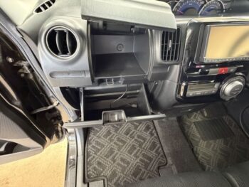 タントカスタム X　ナビ・TV　後期型　４WD