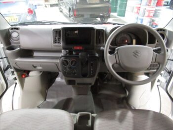 エブリイバン PA　スズキセーフティサポート　未使用車 4WD