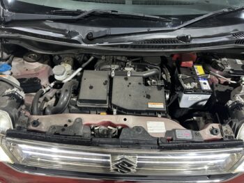 ワゴンR スティングレー J　スタイル バックアイカメラ装着車　4WD