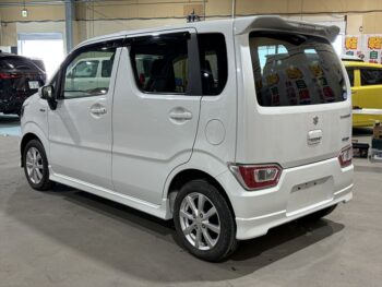 ワゴンR ハイブリッドFZ　セーフティパッケージ　4WD