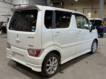 ワゴンR ハイブリッドFZ　セーフティパッケージ　4WD