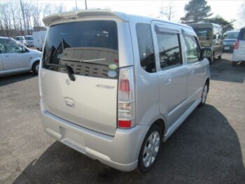 ワゴンR スティングレー X 4WD