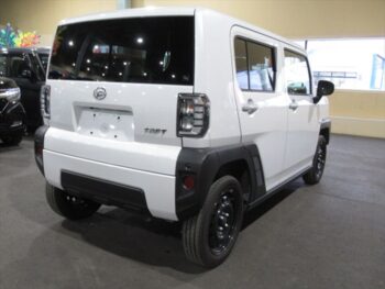 タフト X 4WD