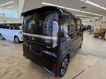 スペーシアカスタム ハイブリッドXS　全方位モニター付純正ナビ・TV・スズキコネクト対応　未使用車　４WD
