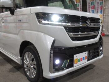 スペーシアカスタム HYBRID　GS　未使用車 4WD