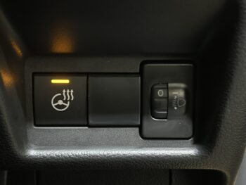 スペーシアギア ハイブリッド　XZ　未使用車　4WD