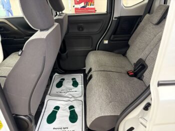 スペーシア ハイブリッドG　未使用車　４WD