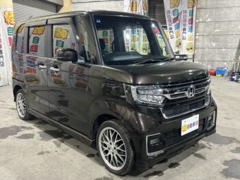 N-BOXカスタム L　後期型　4WD