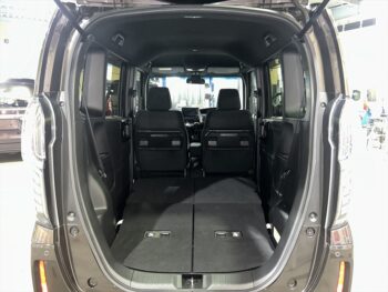 N-BOXカスタム L　後期型　4WD