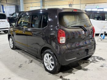 アルト ハイブリッド　X　全方位モニター付ディスプレイオーディオ装着車　4WD