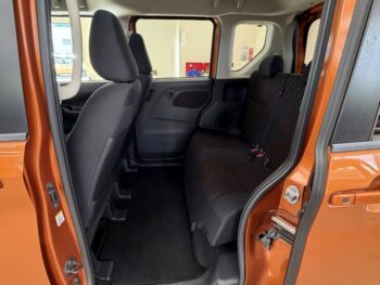 eKクロススペース G　ナビ・TV・バックカメラ　４WD