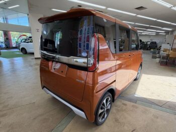 eKクロススペース G　ナビ・TV・バックカメラ　４WD