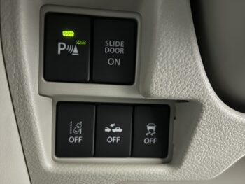 スペーシア ハイブリッド　X 4WD