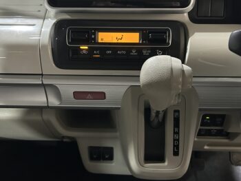 スペーシア ハイブリッド　X 4WD