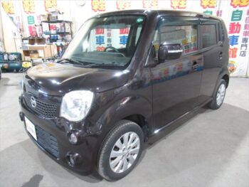 モコ F　FOUR 4WD
