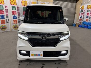 N-BOXカスタム G　L　ターボ　ホンダセンシング　4WD