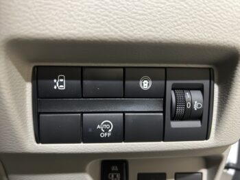 ルークス X　社外ナビ・アラウンドビューモニター 4WD