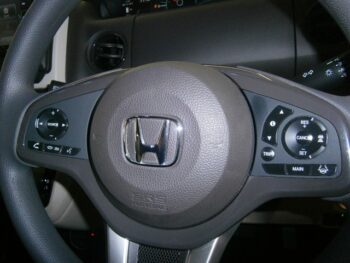 N-BOX Ｇ・Ｌホンダセンシング 4WD