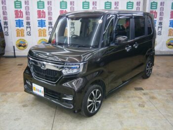 N-BOXカスタム Ｇ・Ｌホンダセンシング 4WD
