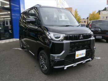 デリカミニ G 未使用車 4WD
