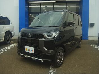 デリカミニ G 未使用車 4WD
