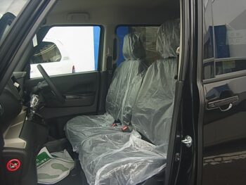 デリカミニ G 未使用車 4WD