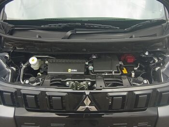 デリカミニ G 未使用車 4WD