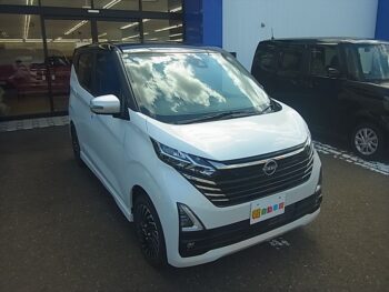 デイズ ハイウェイスターG ターボ アーバンクロム プロパイロットエディション  後期型 4WD