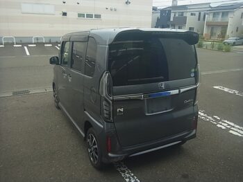 N-BOXカスタム Ｇ・Ｌ ホンダセンシング 4WD